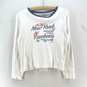 Vintage 5th & Ocean New York Yankees Long Sleeve T Shirt Womens XL Slugger Y2K